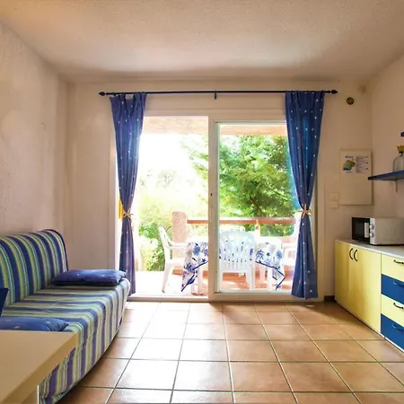 Apartament 6 People With Air Conditioning And 2 Bathrooms, Near Porto Vecchio