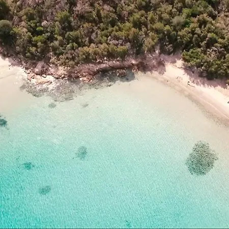 6 People With Air Conditioning And 2 Bathrooms, Near Porto Vecchio Zonza